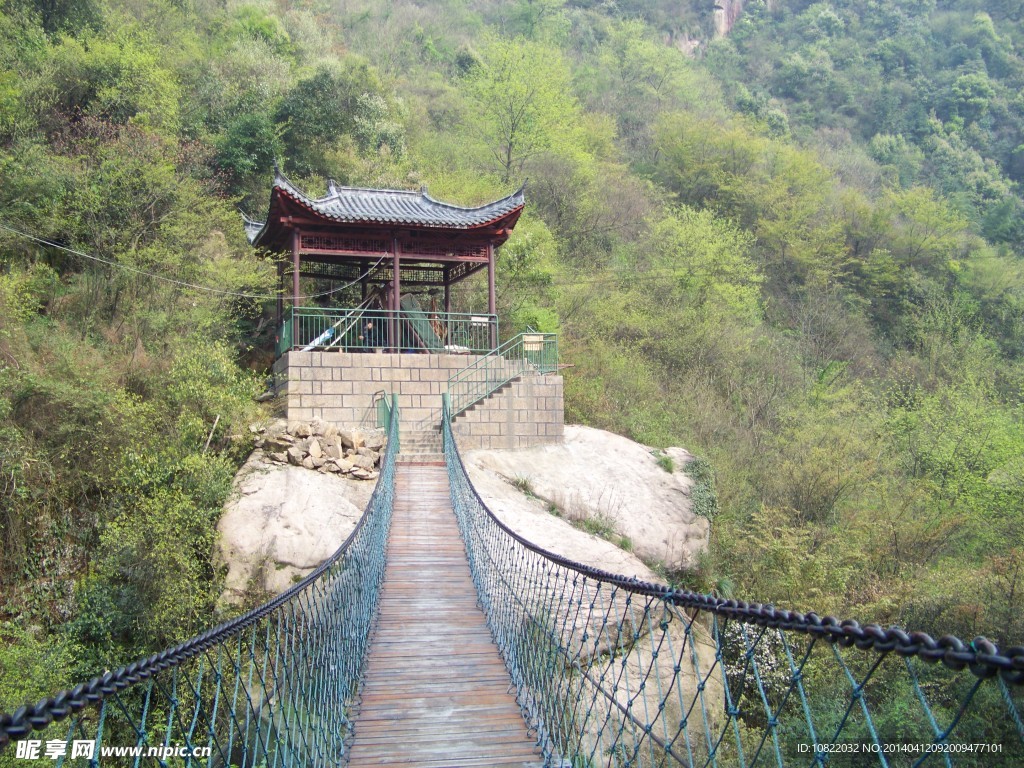 吊桥