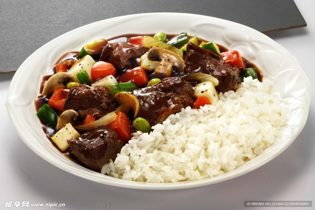 黑椒牛肉饭