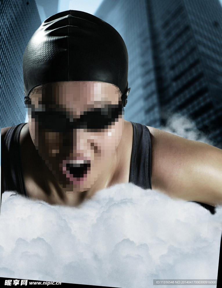 高楼下游泳的白云