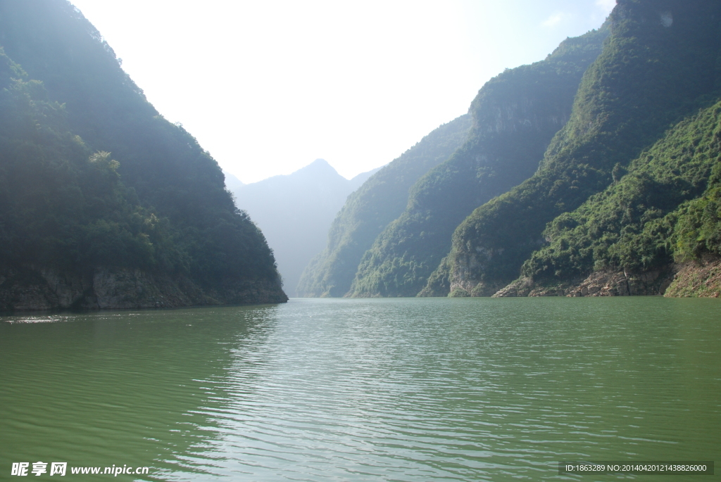 三峡山水