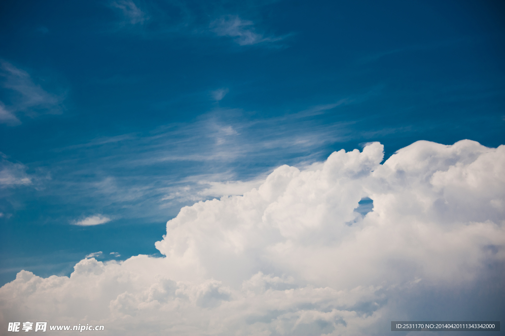 蓝天 白云