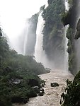 瀑布