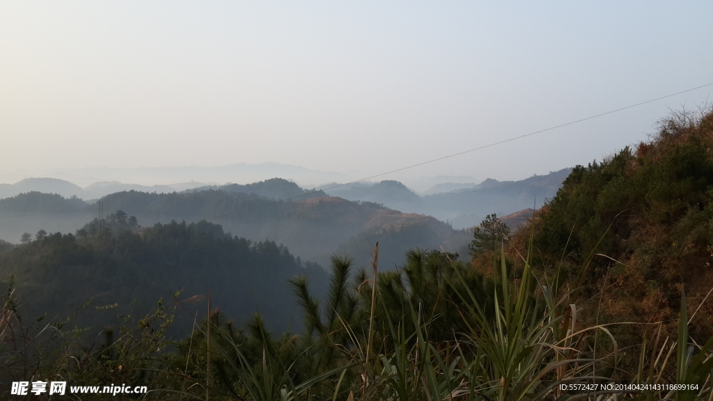 层云层山