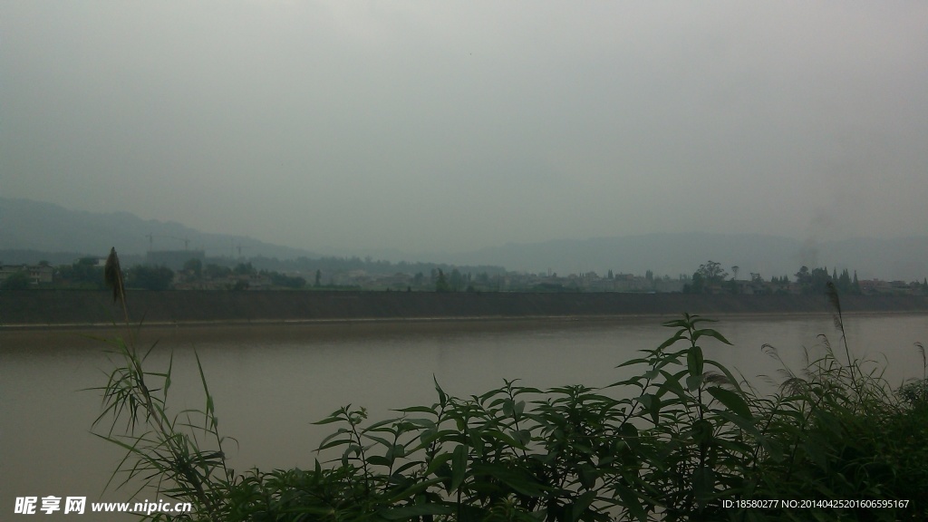 水库沿途风景