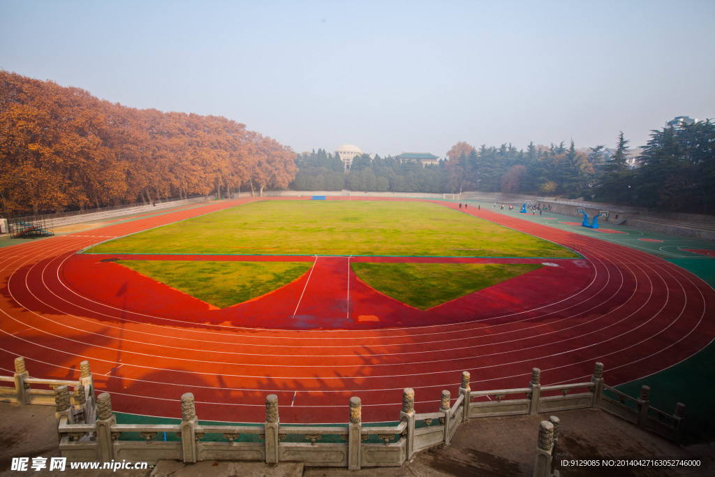 武汉大学