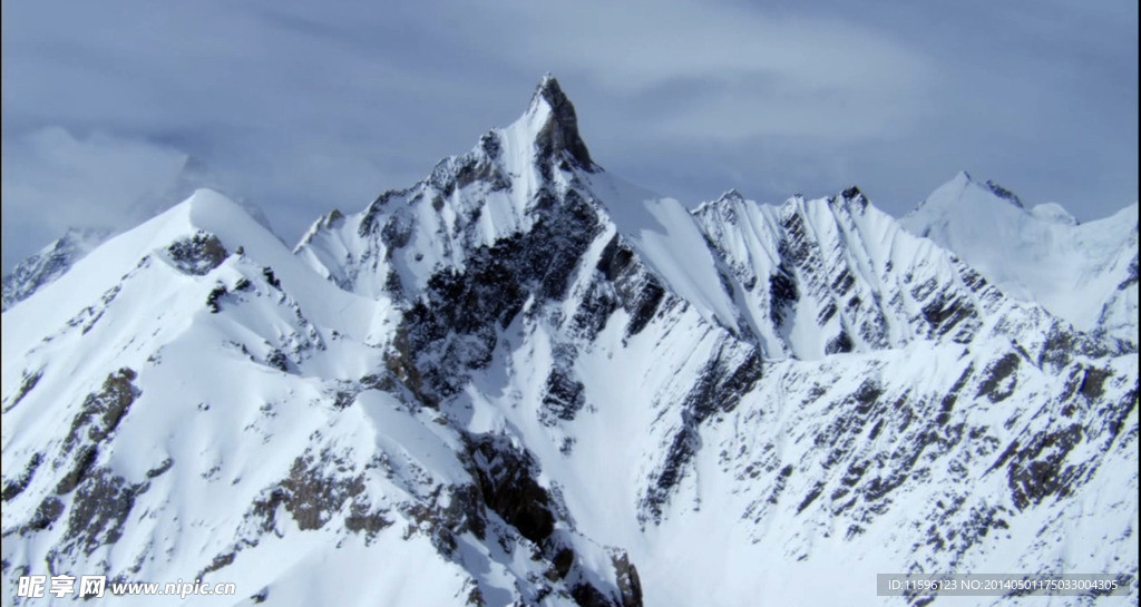 雪山航拍