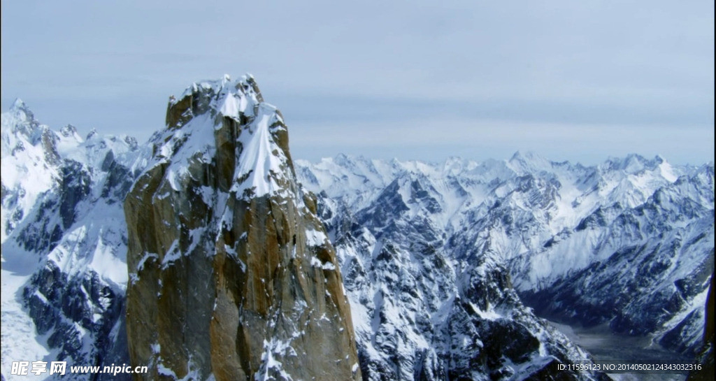 雪山航拍