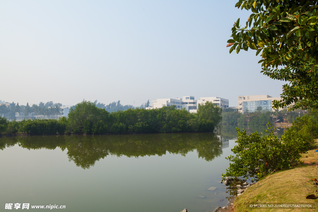 海南大学