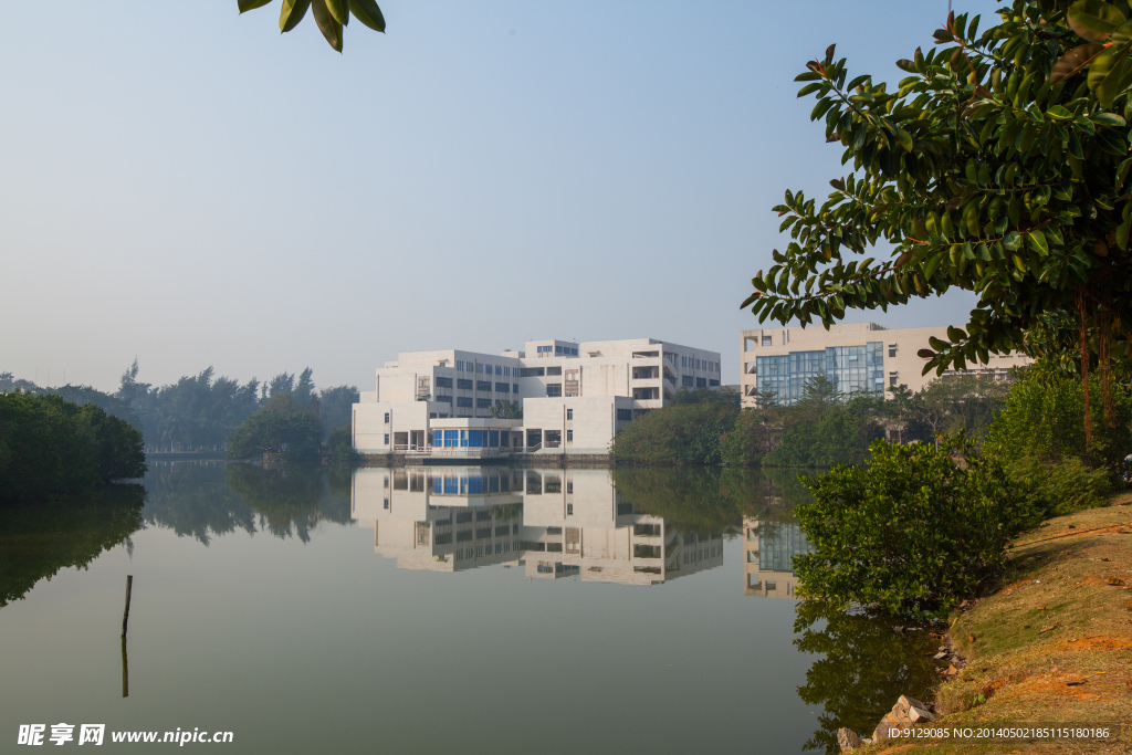 海南大学