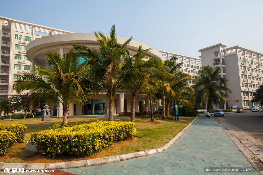海南大学