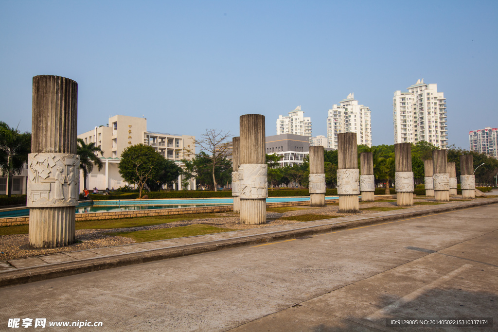 海南大学