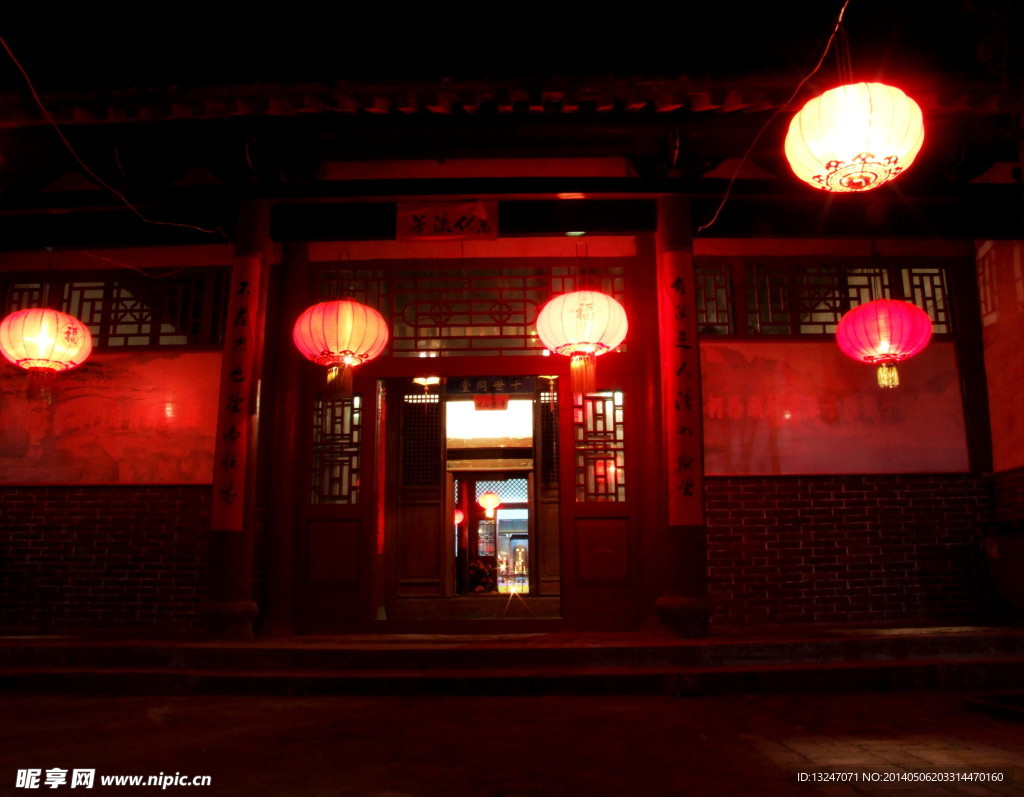 祠堂夜景
