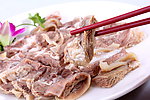 牛 腩