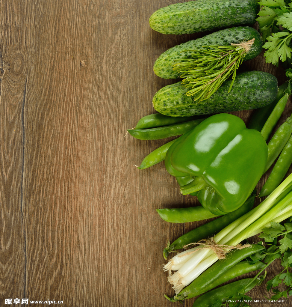 青椒绿色蔬菜有机蔬菜