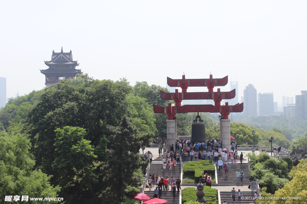 黄鹤楼景区大钟