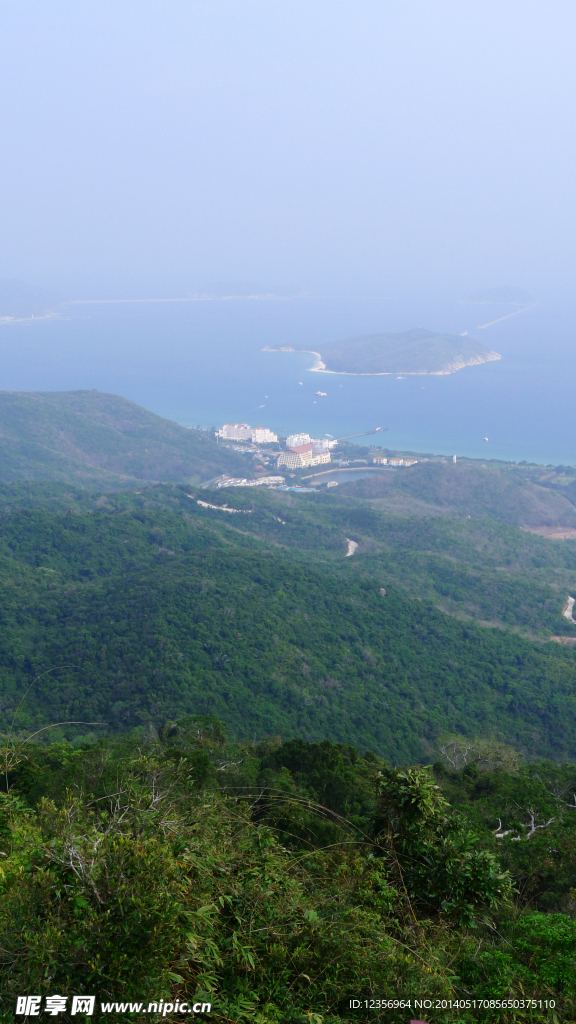 海岛鸟瞰