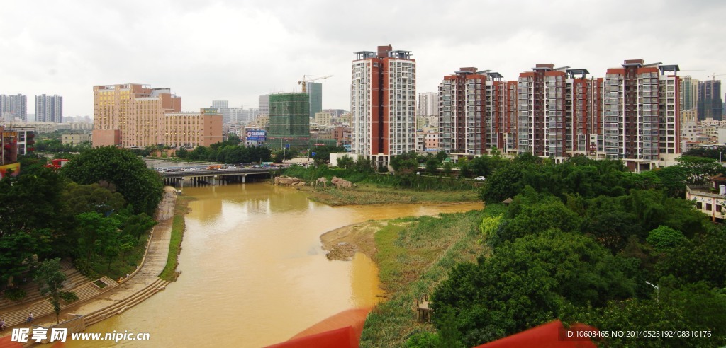 城市河流景观