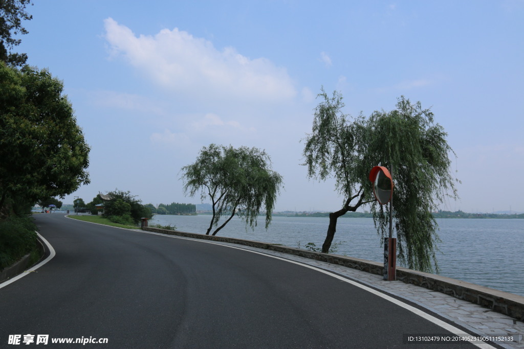 东湖风光