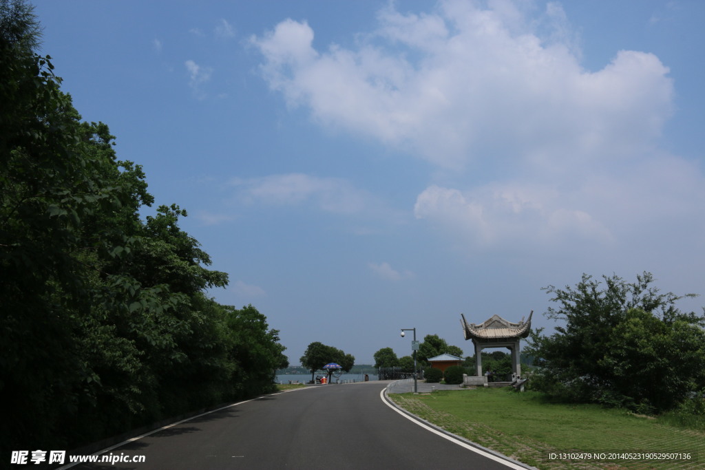 东湖风光