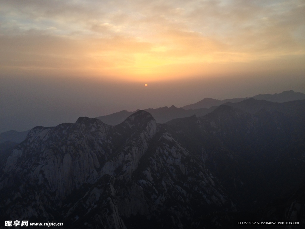 华山东峰