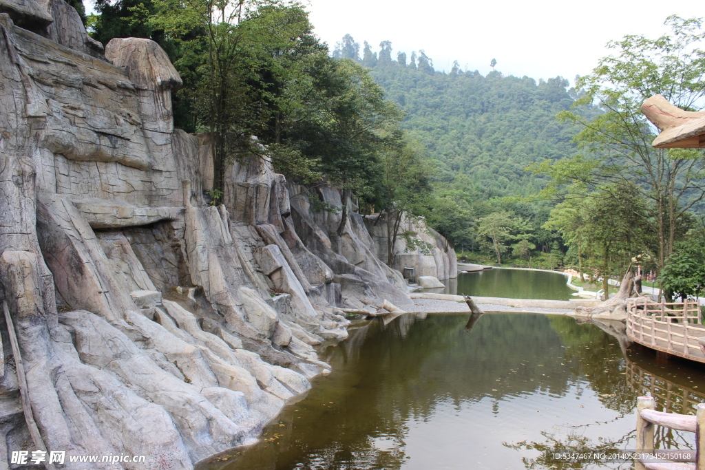 峨边黑竹沟沟口风光