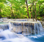 瀑布风光风景