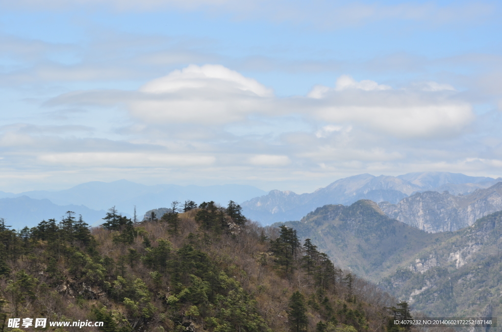 高山远眺