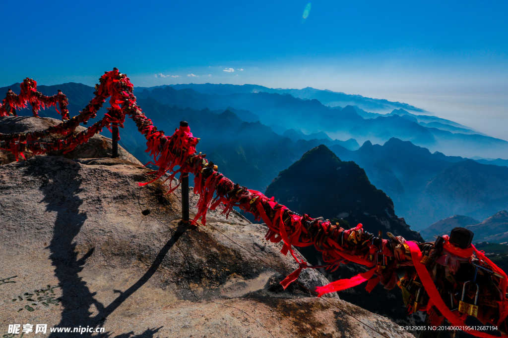 华山