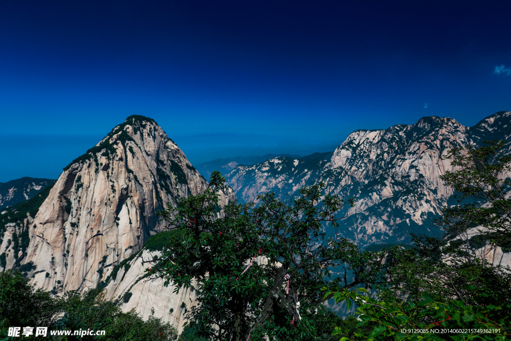 华山