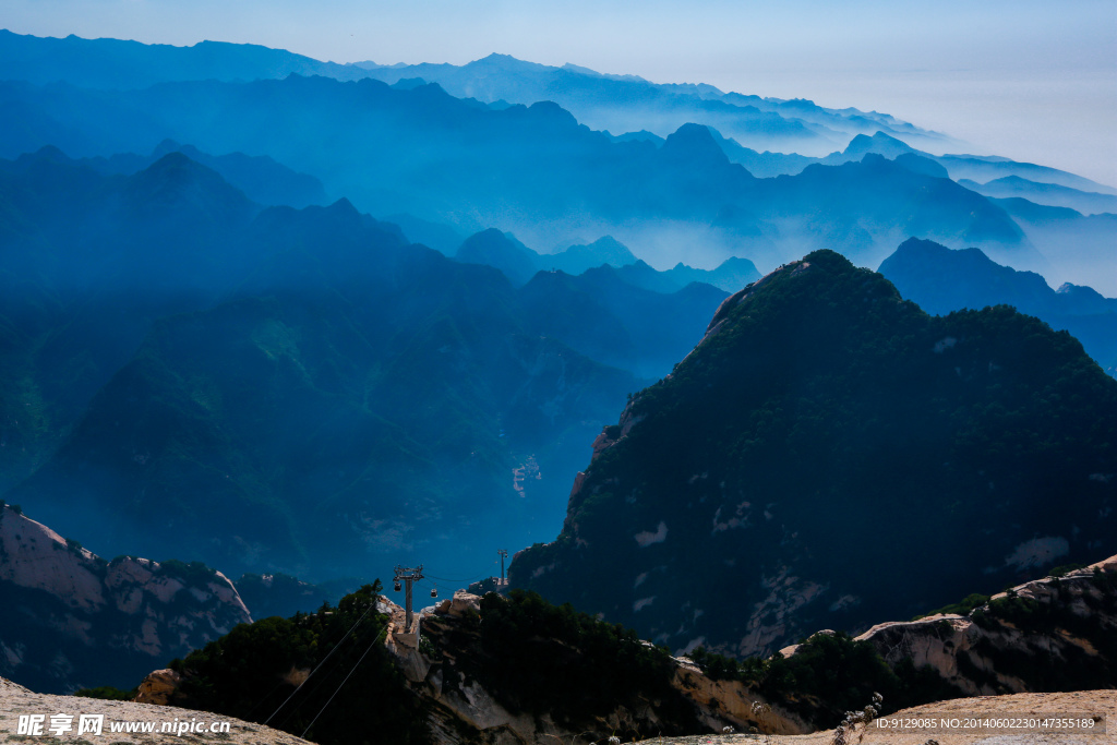 华山