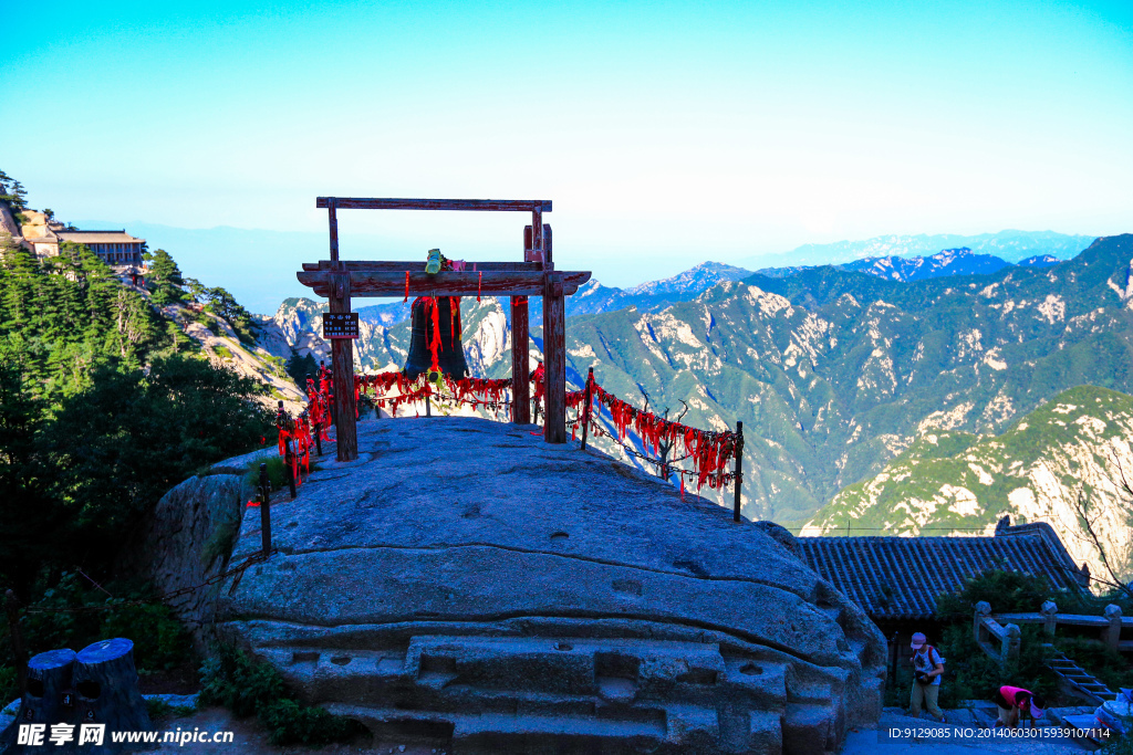 华山