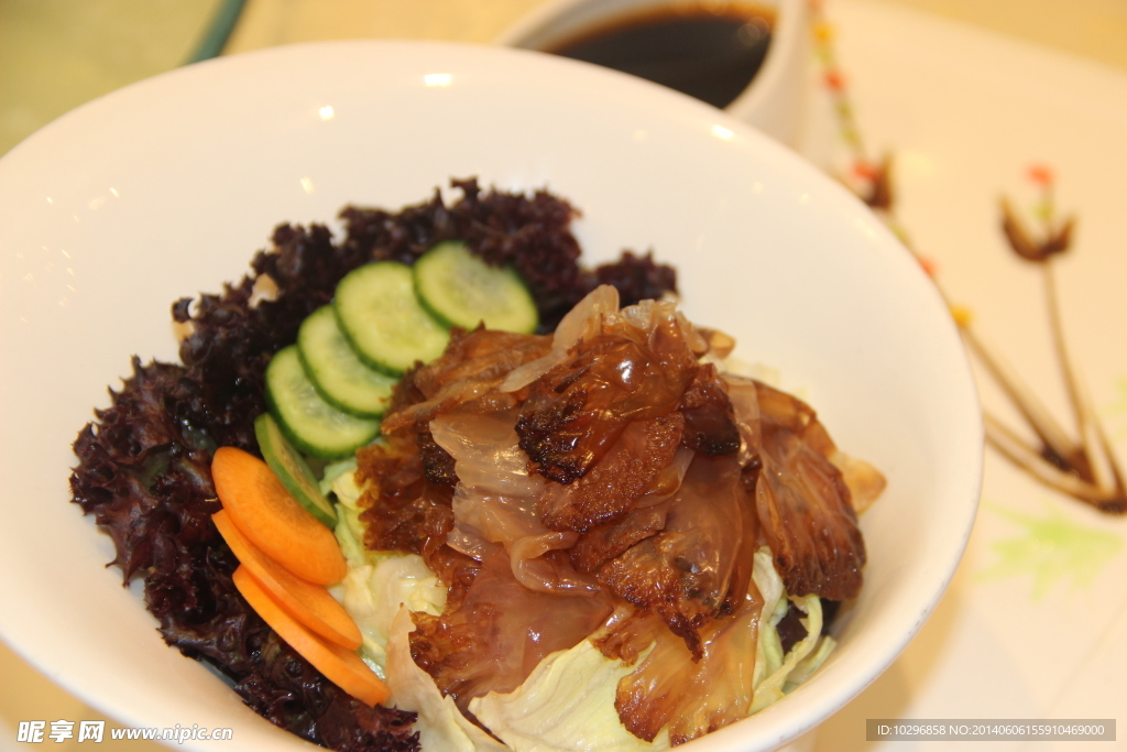 冷菜 鲜蔬拌蛰头