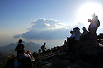 黄山上的看客