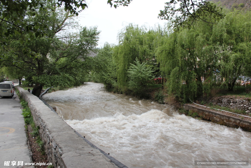 九寨沟水