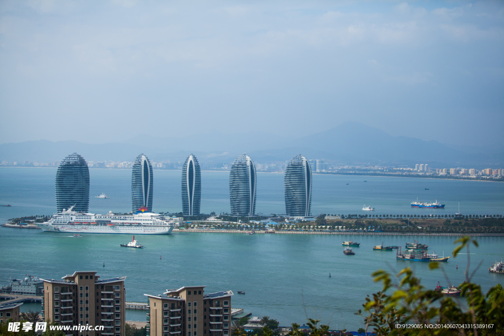 鹿回头公园