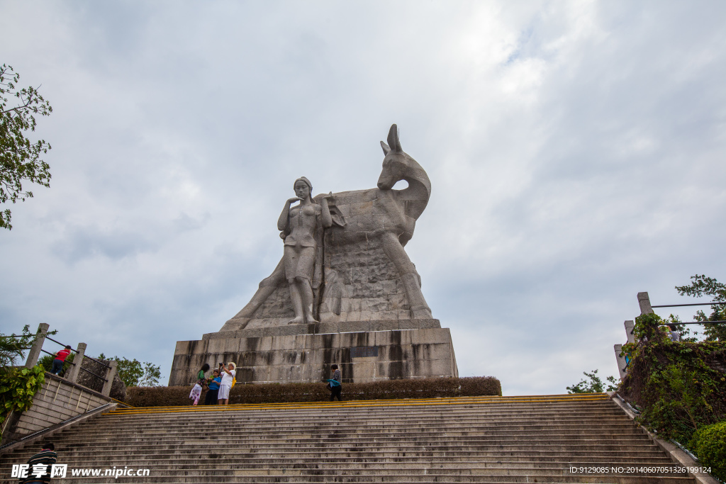 鹿回头公园