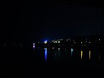 湖畔夜景