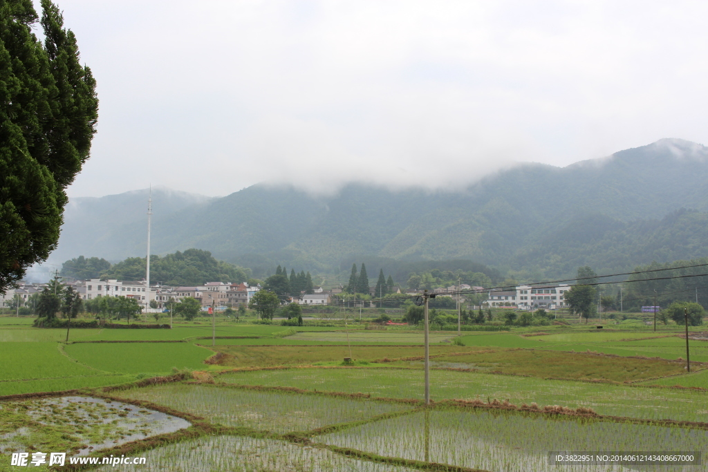 云岭罗里村风景
