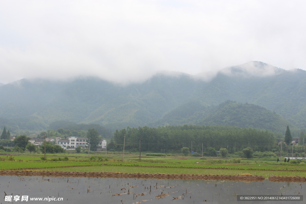 罗里村风景