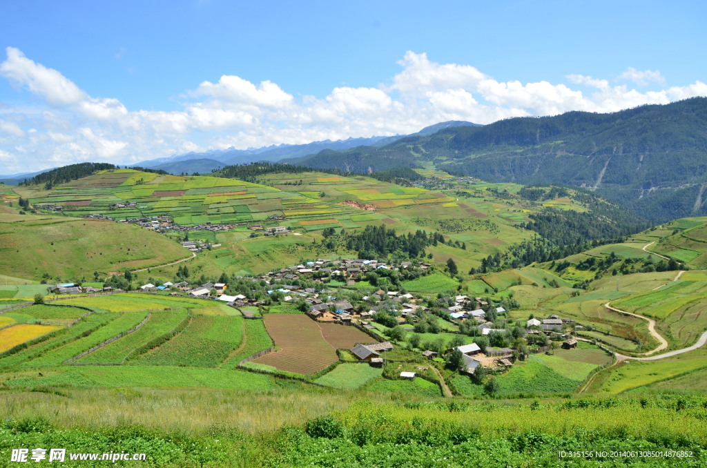 山村