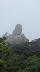 黄山飞来石