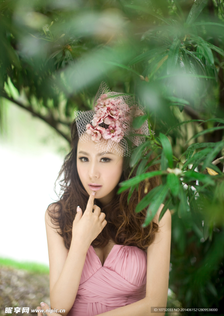 个性婚纱照 婚纱照