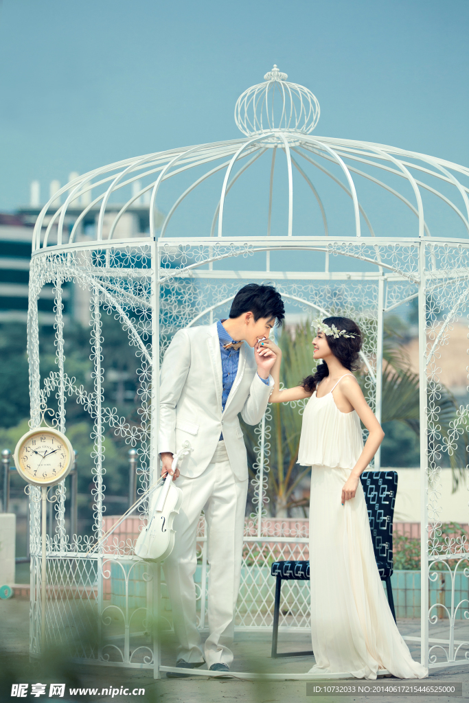 个性婚纱照 婚纱照