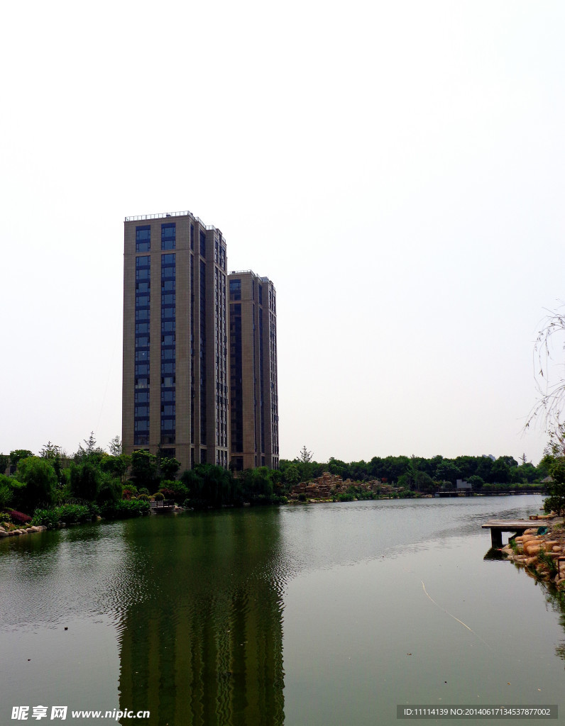 湖畔风景