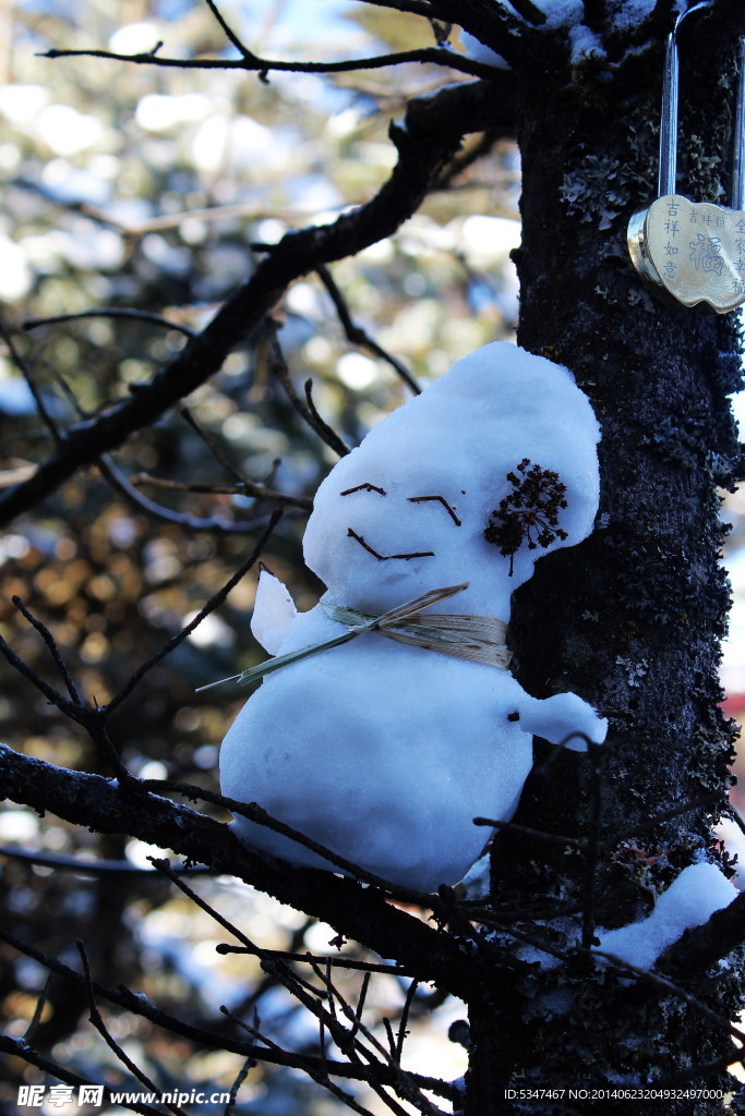 峨眉山雪娃娃