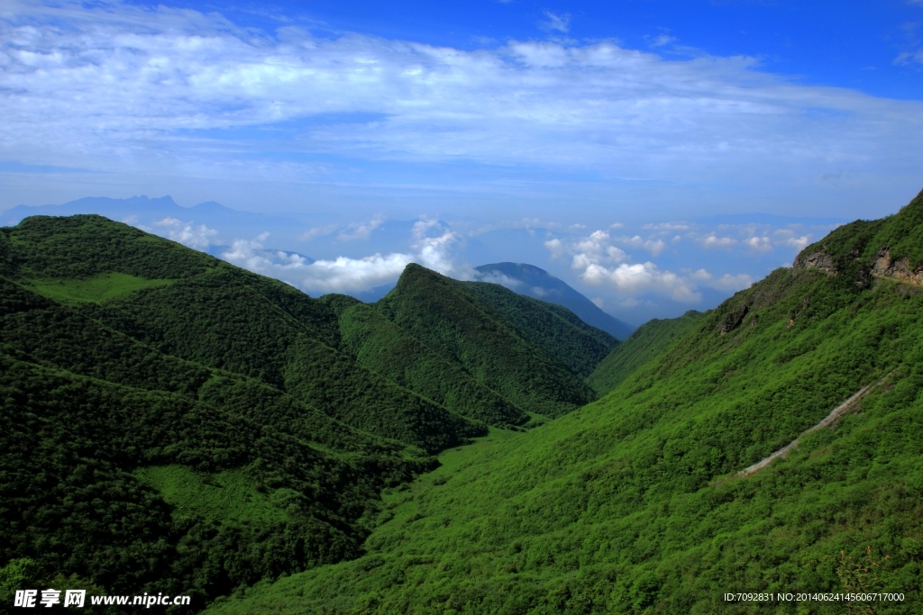 轿顶山风景