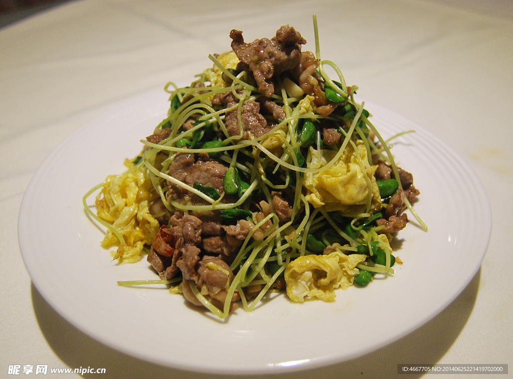 豆苗羊肉炒滑蛋