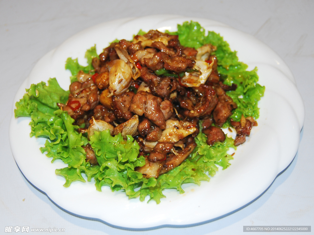 烤蒜拌羊肉