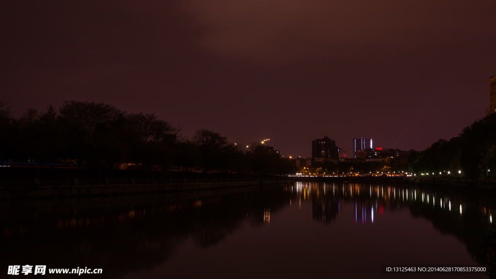 府南河夜景