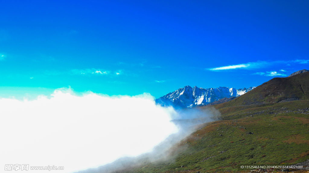 贡嘎雪山